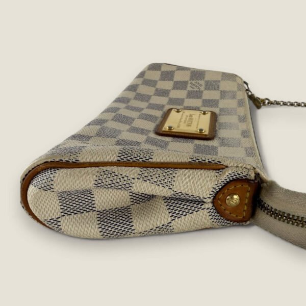 Louis Vuitton eva canvas verkleuring detail