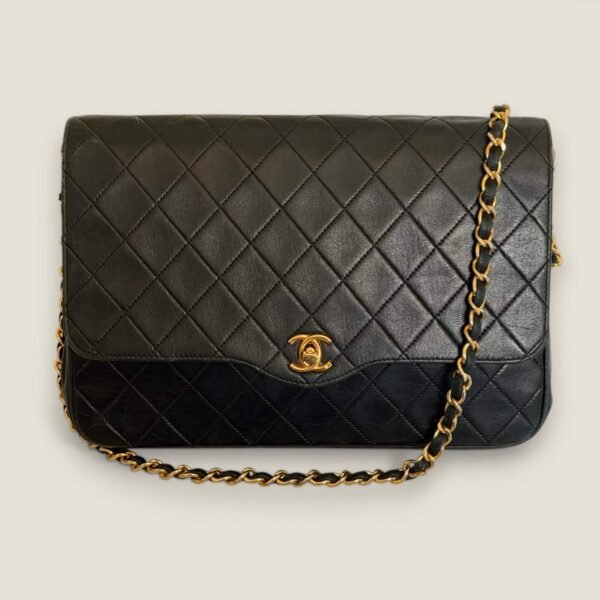 Chanel vintage matelasse single flap Chanel vintage matelasse single flap