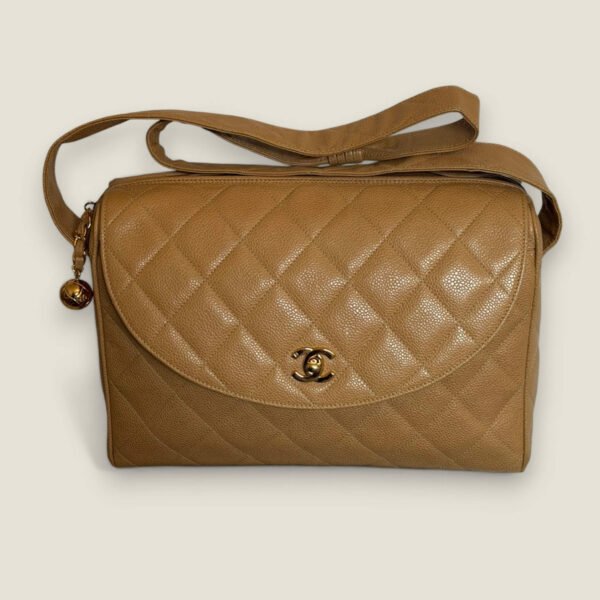 Chanel caviar camera bag