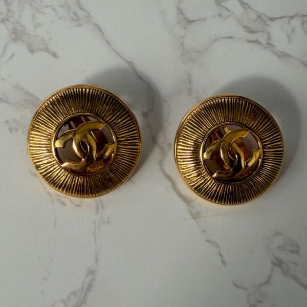 Chanel vintage CC logo oorbellen - pre-owned 