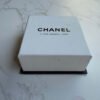 Chanel armband vintage Rue Cambon doosje wit Chanel armband vintage Rue Cambon doosje wit