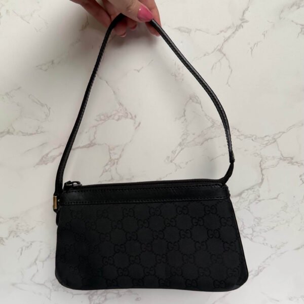 Gucci mini shoulder bag zilverkleurige hardware Gucci mini shoulder bag zilverkleurige hardware