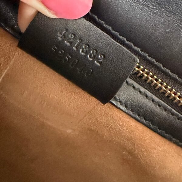 Authentieke Gucci schoudertas serienummer