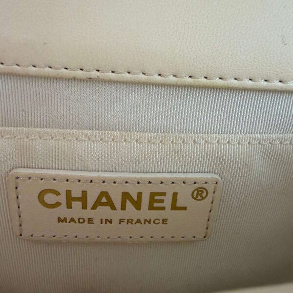 Binnenkant originele Chanel tas Binnenkant originele Chanel tas