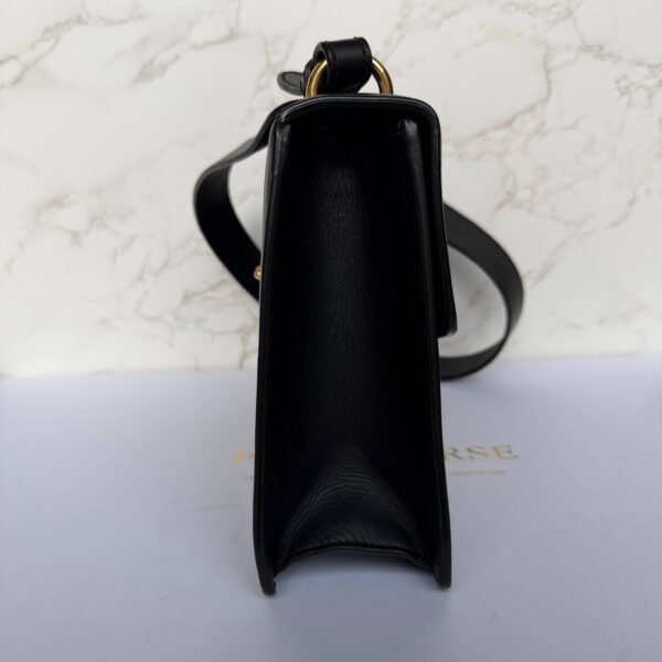 Gucci pre-owned small Sylvie leather shoulder bag