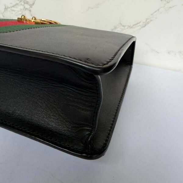 gebruikerssporen pre-owned Gucci tas