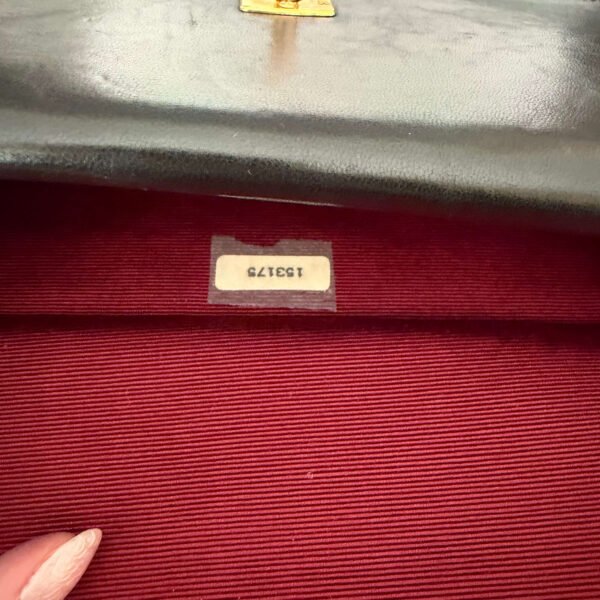 Chanel Double Flap serienummer aanwezig