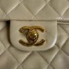 Chanel beige Chanel tas voorkant logo CC Chanel beige Chanel tas voorkant logo CC