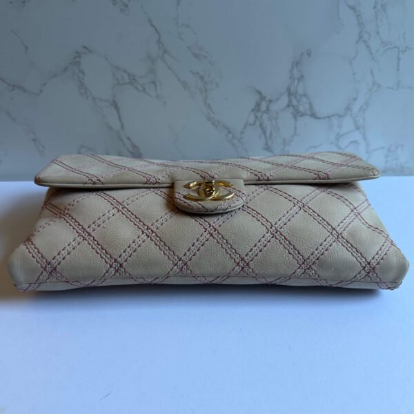 Chanel beige designer handbag jumbo flap