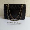 Chanel flap bag zwart goud hardware vintage klassiek model