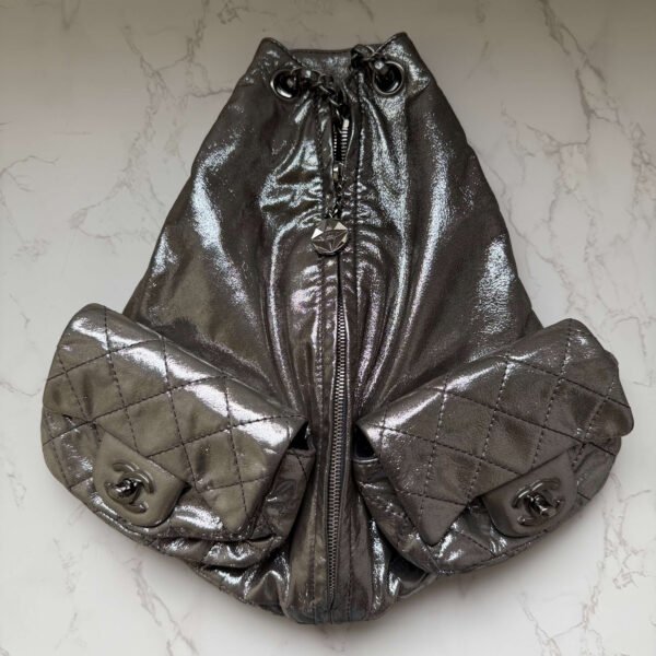 Chanel rugzak met voorvakken CC sluiting