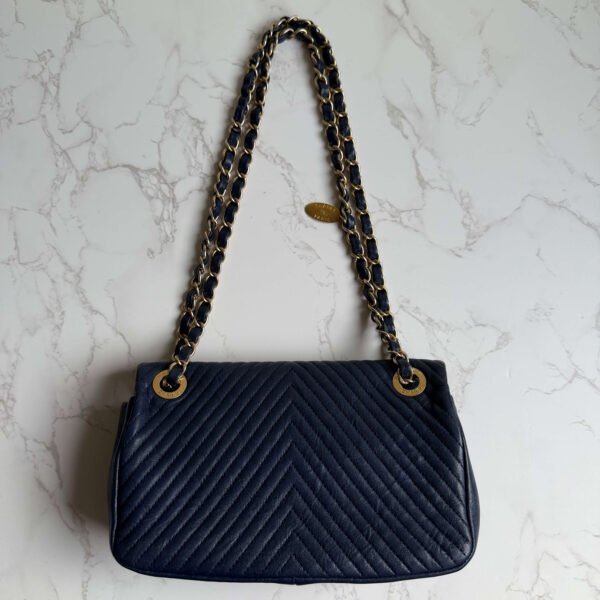 Chanel timeless Chanel flap bag navy