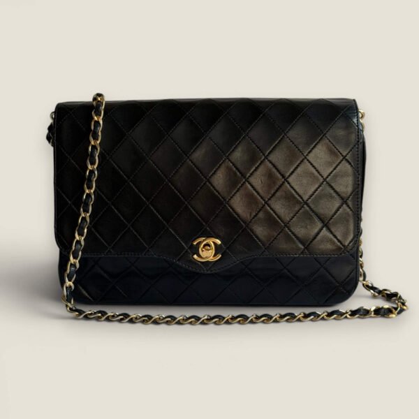Chanel vintage matelasse single flap