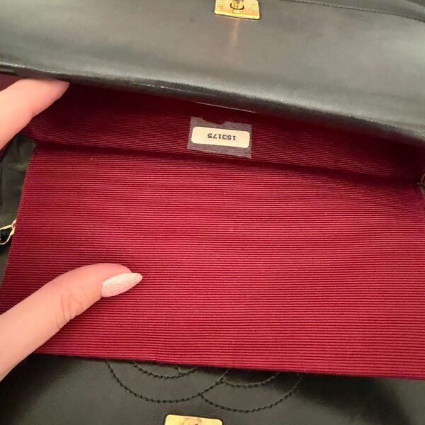 Chanel vintage schoudertas zwart goud