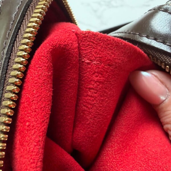 authentieke Louis Vuitton Damier Ebene Berkeley bovenaanzicht